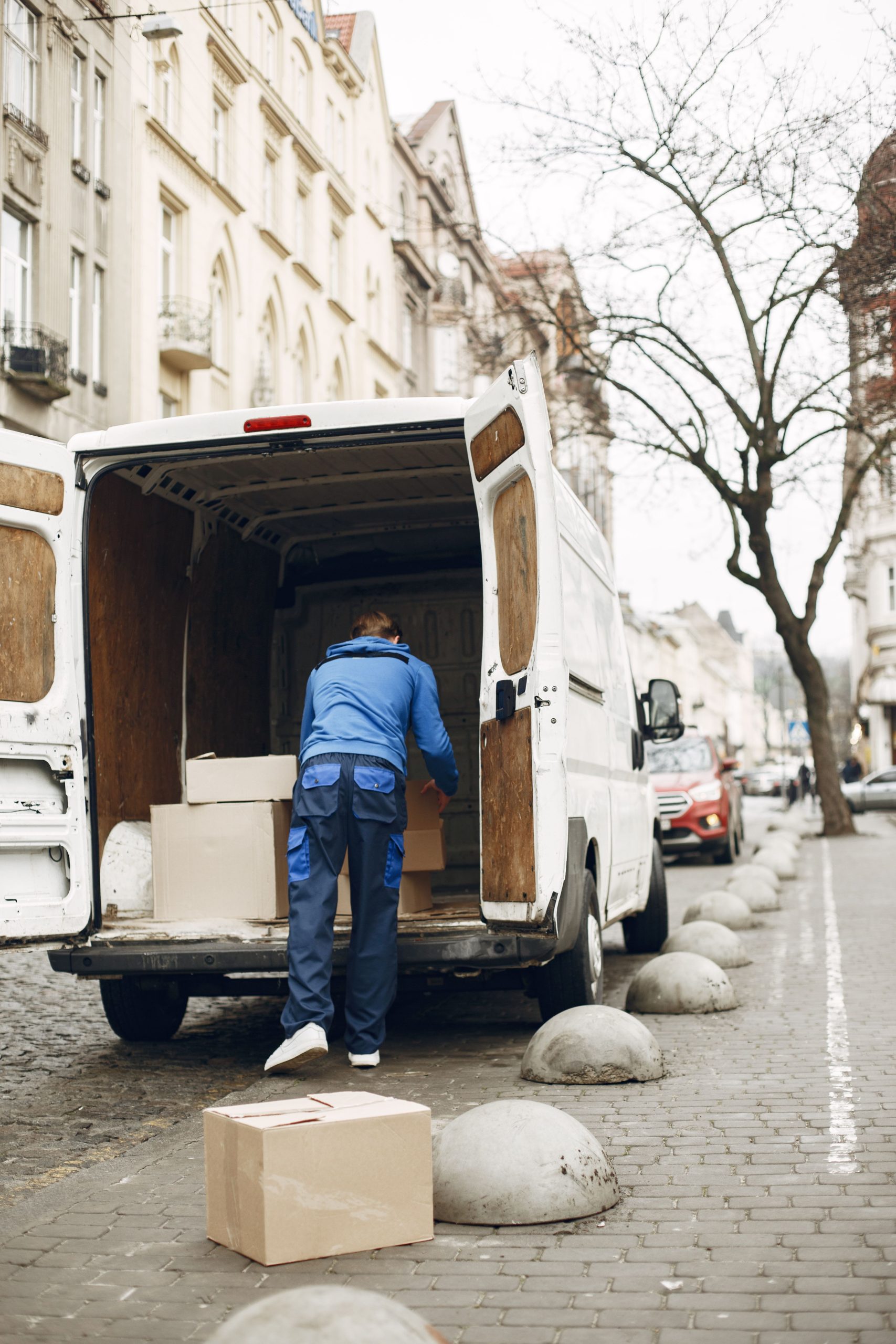 Courier delivery route and local transportation in Metro Vancouver